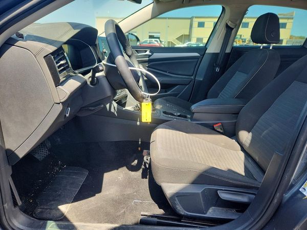 2025 VOLKSWAGEN JETTA