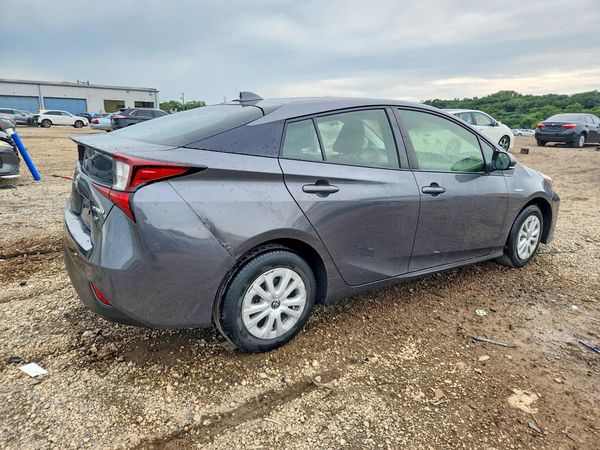 2021 TOYOTA PRIUS