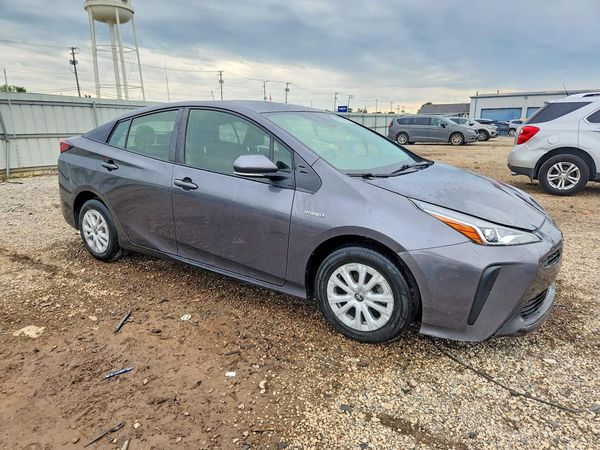 2021 TOYOTA PRIUS