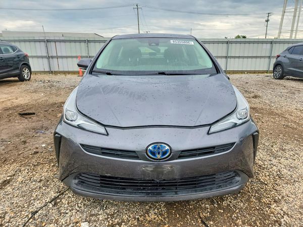 2021 TOYOTA PRIUS