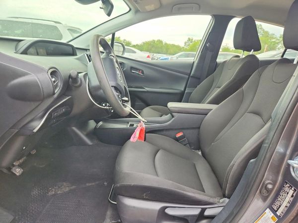 2021 TOYOTA PRIUS