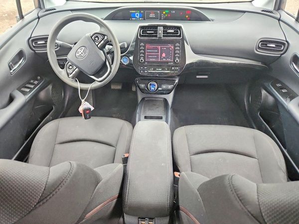 2021 TOYOTA PRIUS