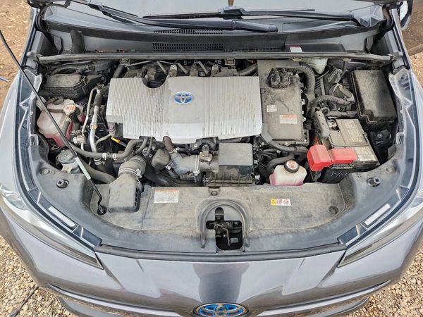 2021 TOYOTA PRIUS
