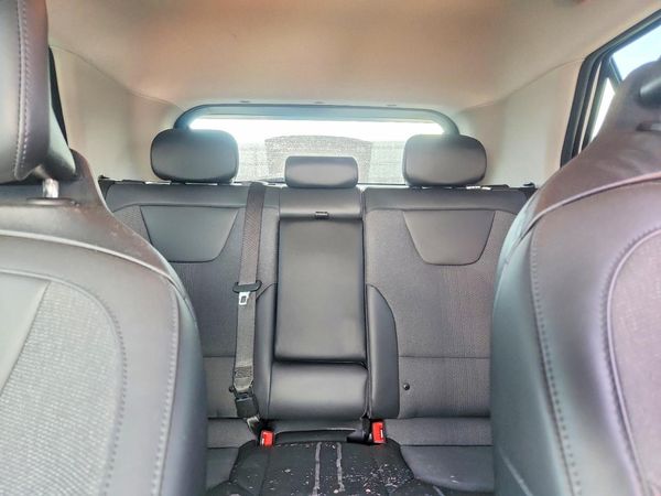 2023 KIA NIRO