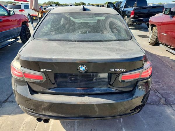 2018 BMW 330 xDrive SA
