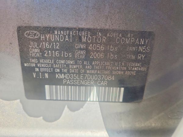 2013 HYUNDAI ELANTRA