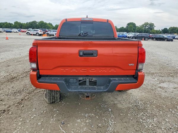 2018 TOYOTA TACOMA