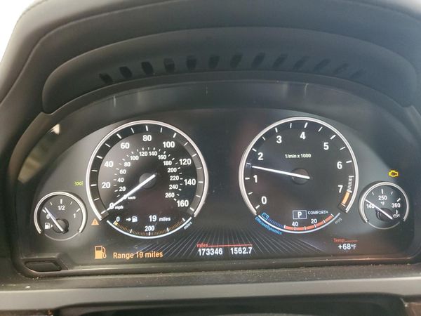 2013 BMW 750