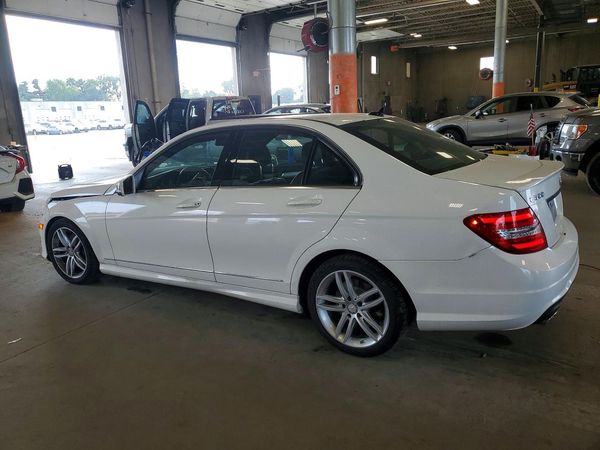 2013 MERCEDES-BENZ C