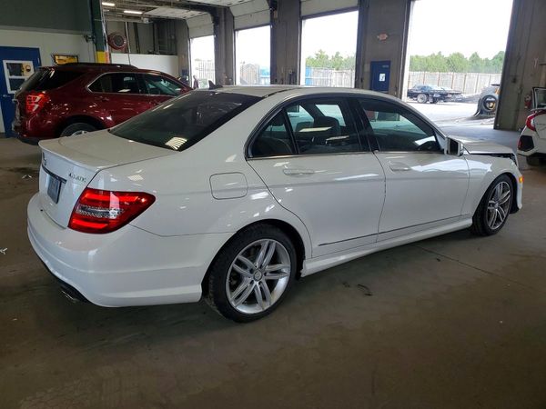 2013 MERCEDES-BENZ C