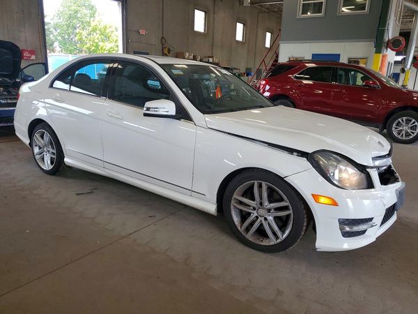 2013 MERCEDES-BENZ C