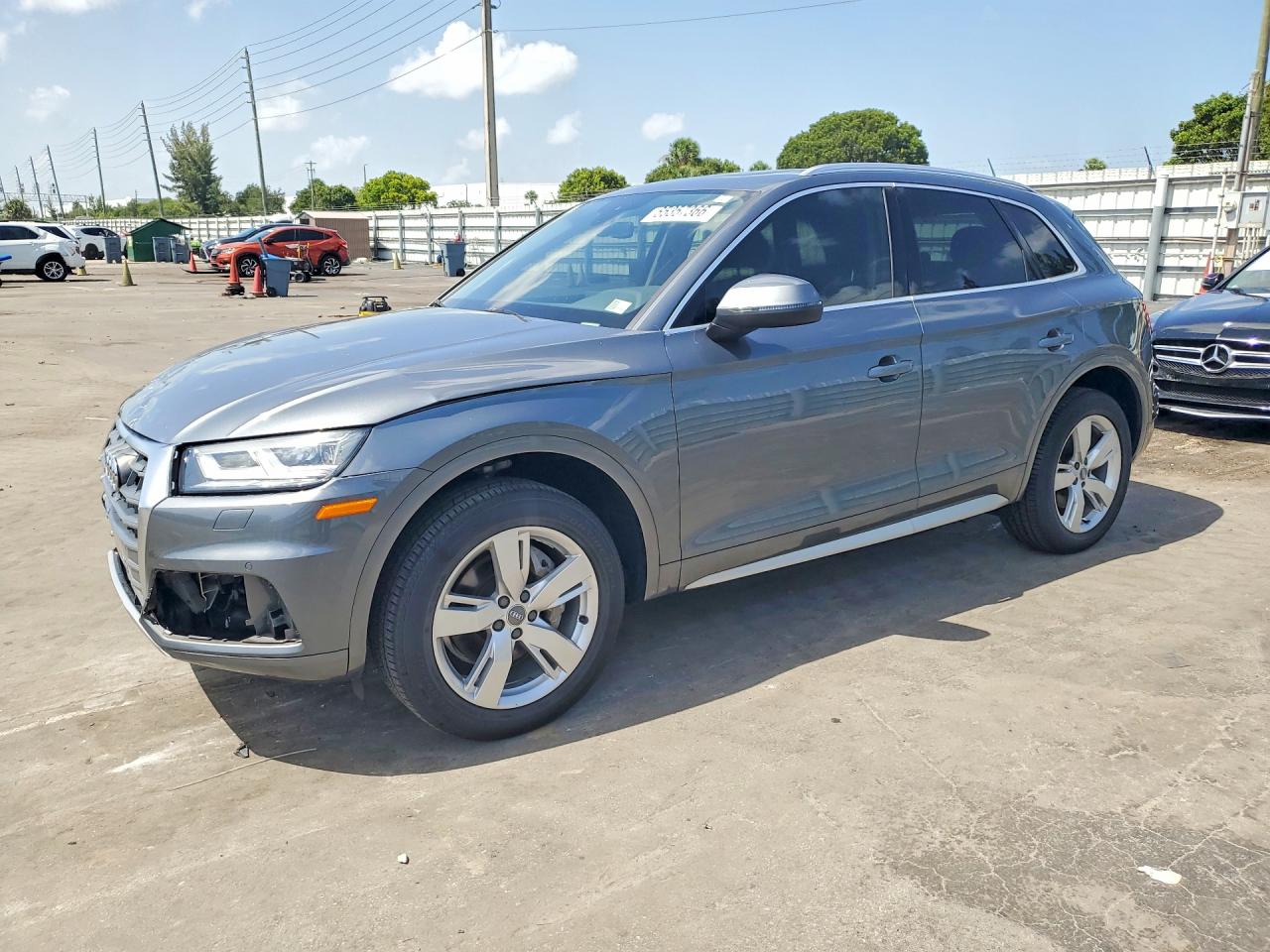 2018 AUDI Q5 quattro Premium Plus