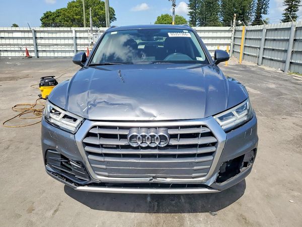 2018 AUDI Q5 quattro Premium Plus