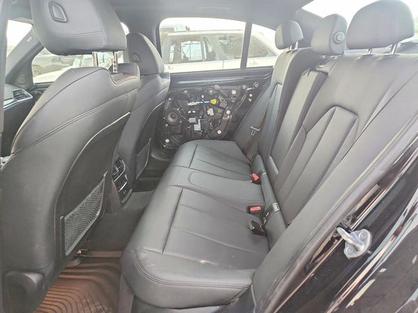 2021 BMW 330XE