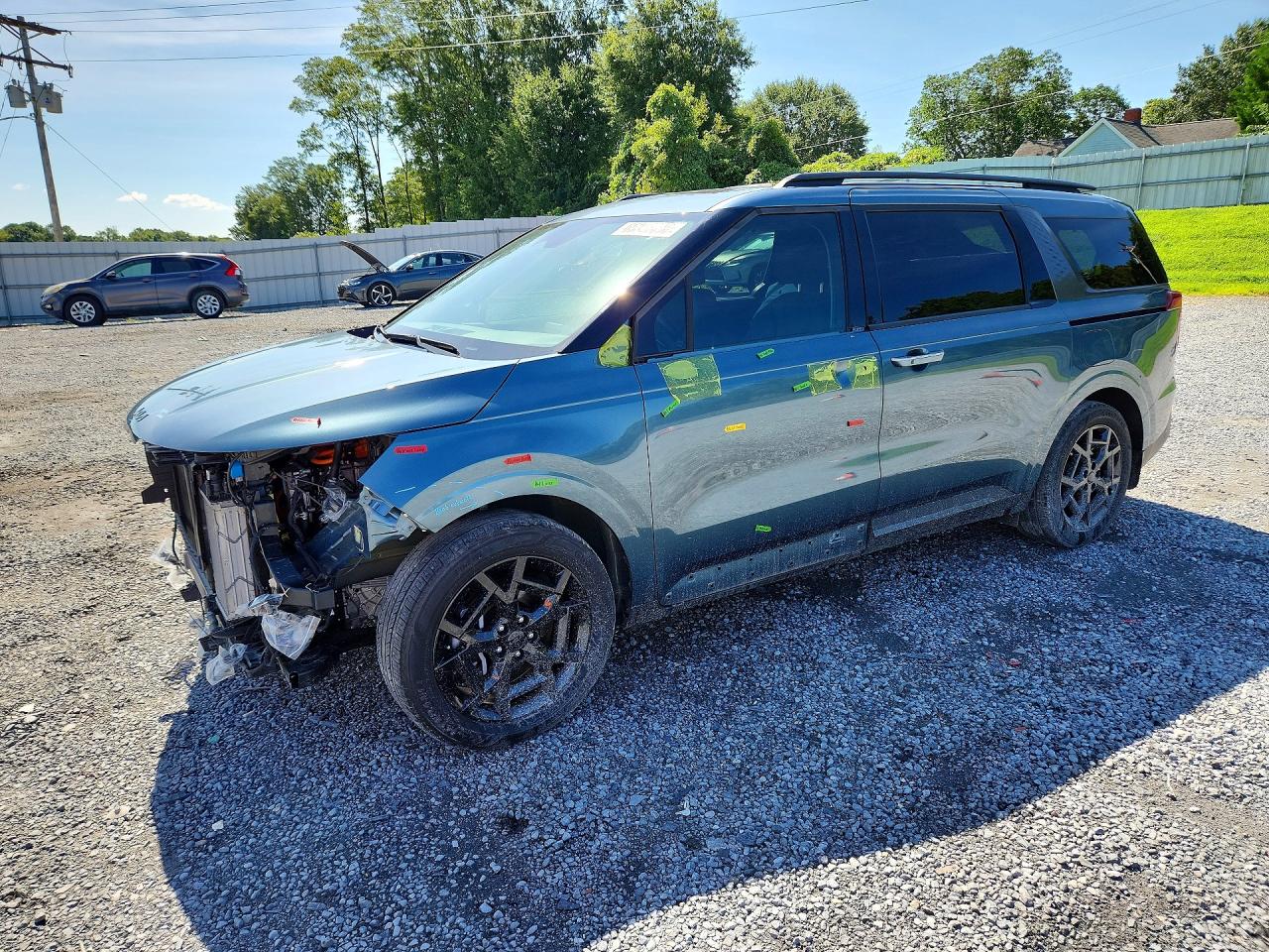 2025 KIA CARNIVAL H SX, SX PRESTIGE — Front 3/4