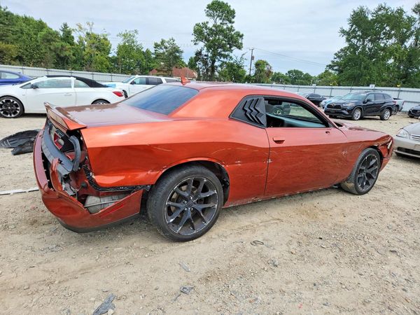 2021 DODGE CHALLENGER SXT