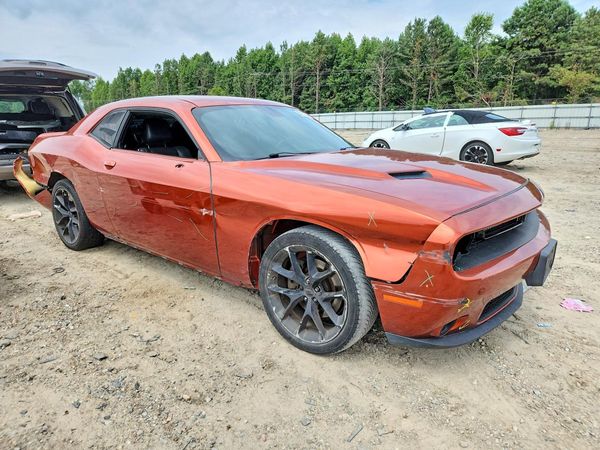 2021 DODGE CHALLENGER SXT