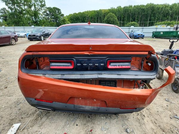 2021 DODGE CHALLENGER SXT