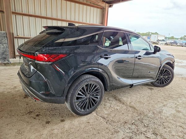 2026 LEXUS RX 450h+