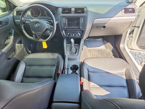 2018 VOLKSWAGEN JETTA