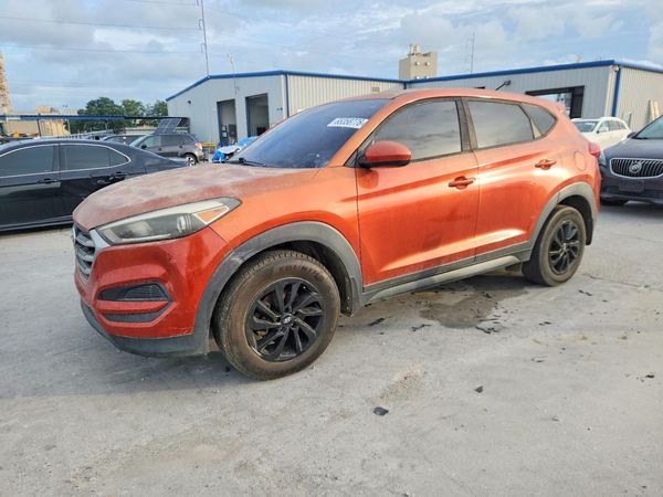 2017 HYUNDAI TUCSON SE (no options)