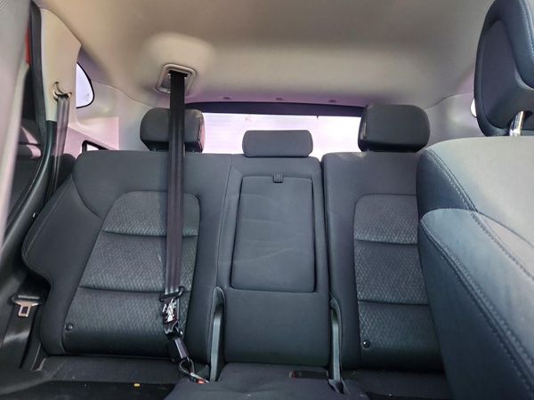 2017 HYUNDAI TUCSON SE (no options)