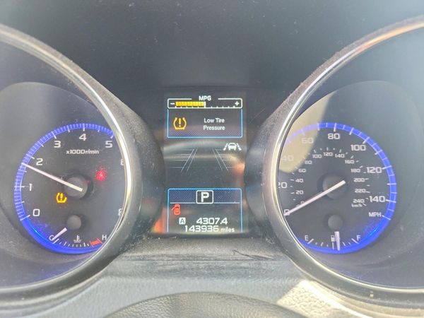 2019 SUBARU OUTBACK Premium+ES