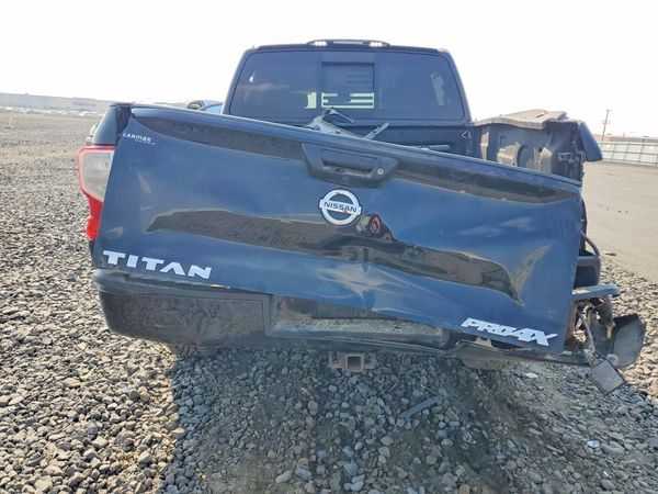 2019 NISSAN TITAN