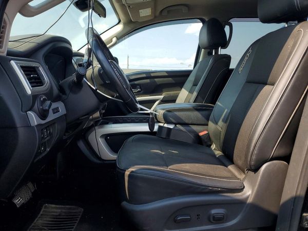 2019 NISSAN TITAN