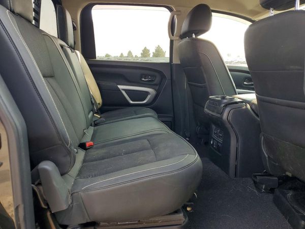2019 NISSAN TITAN