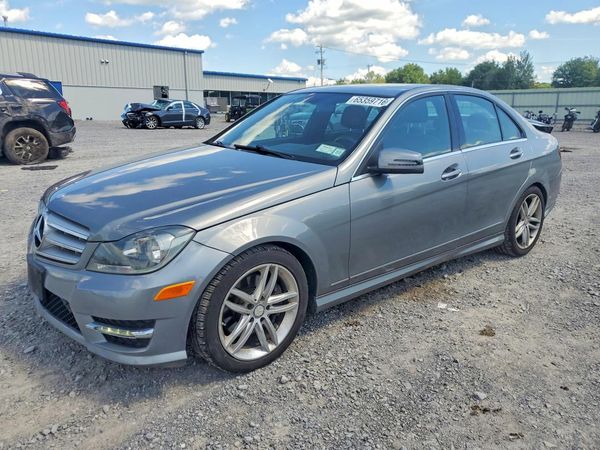 2013 MERCEDES-BENZ C C300
