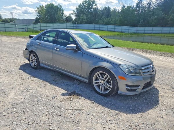 2013 MERCEDES-BENZ C C300