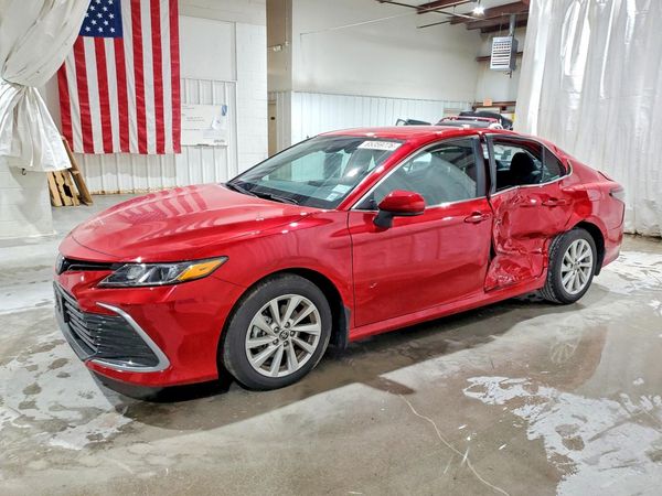 2023 TOYOTA CAMRY