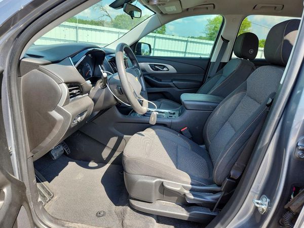 2020 CHEVROLET TRAVERSE LS