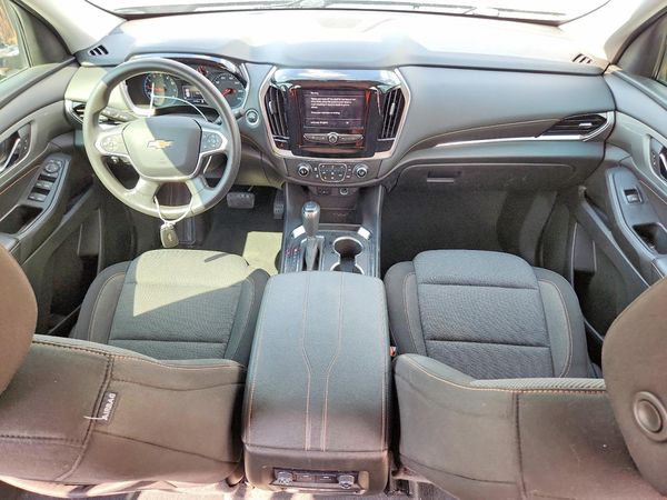 2020 CHEVROLET TRAVERSE LS