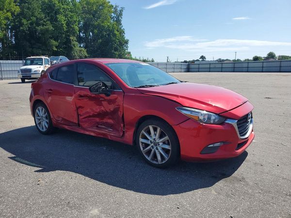2017 MAZDA 3 Touring