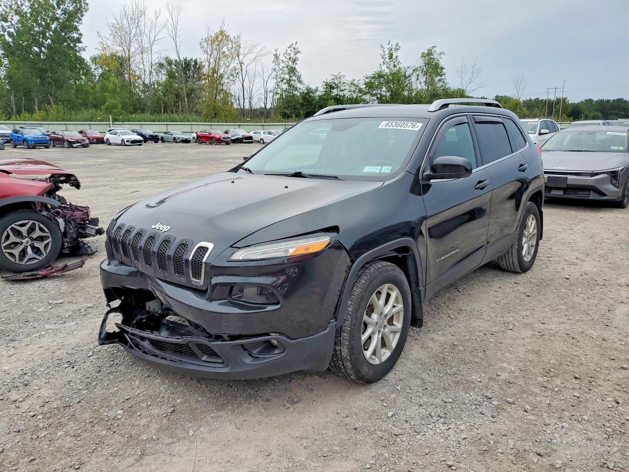 2015 JEEP CHEROKEE LATITUDE 4X4