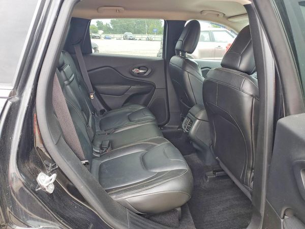2015 JEEP CHEROKEE LATITUDE 4X4