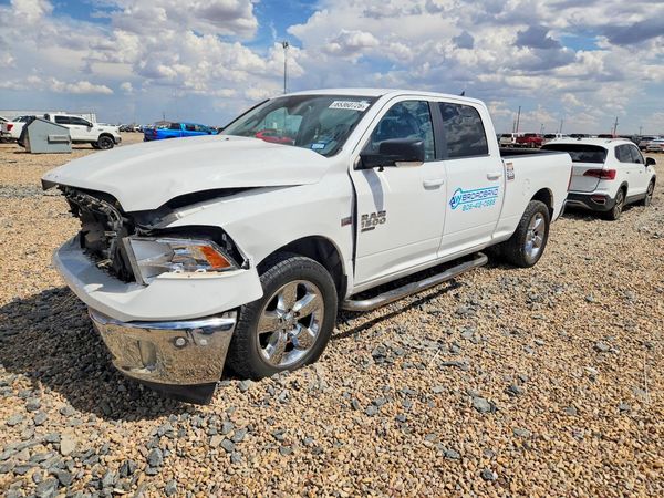 2019 RAM 1500 CLASSIC SLT