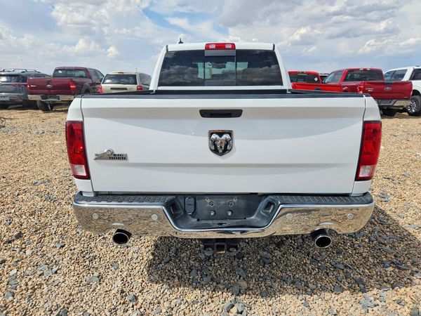 2019 RAM 1500 CLASSIC SLT