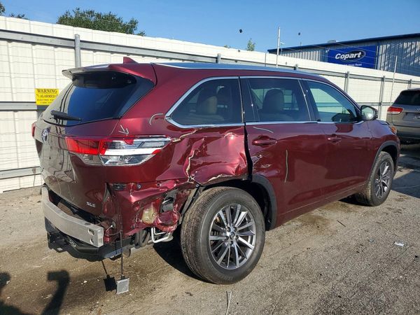 2017 TOYOTA HIGHLANDER SE/XLE