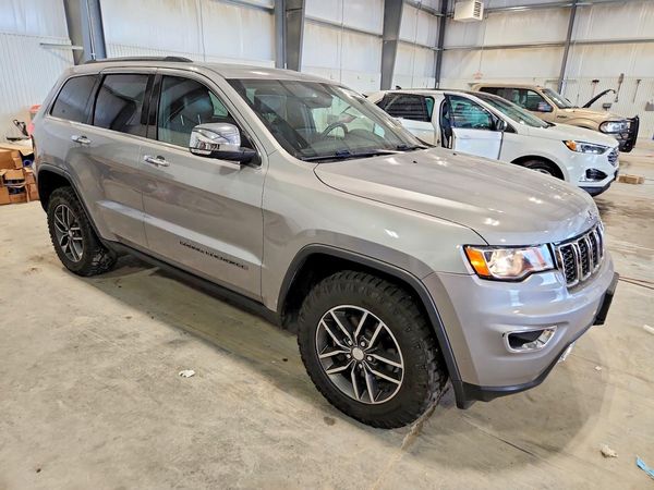 2017 JEEP GRAND CHEROKEE LIMITED 4X4