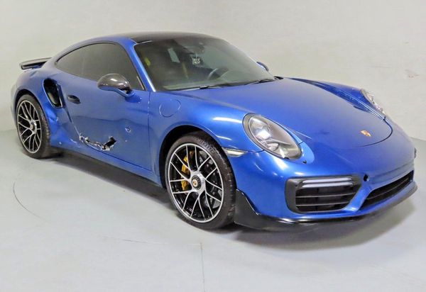 2018 PORSCHE 911