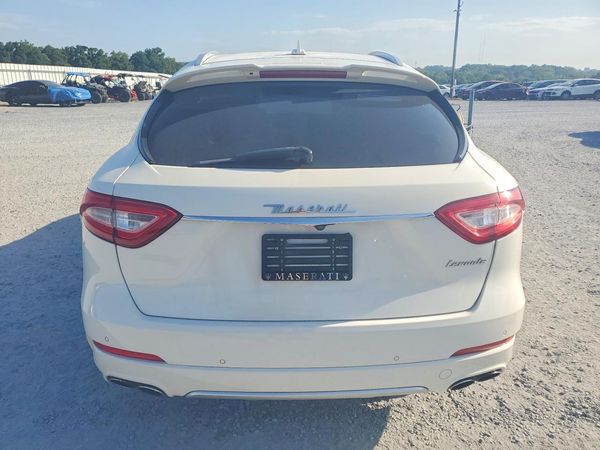 2017 MASERATI LEVANTE