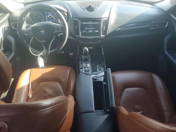 2017 MASERATI LEVANTE