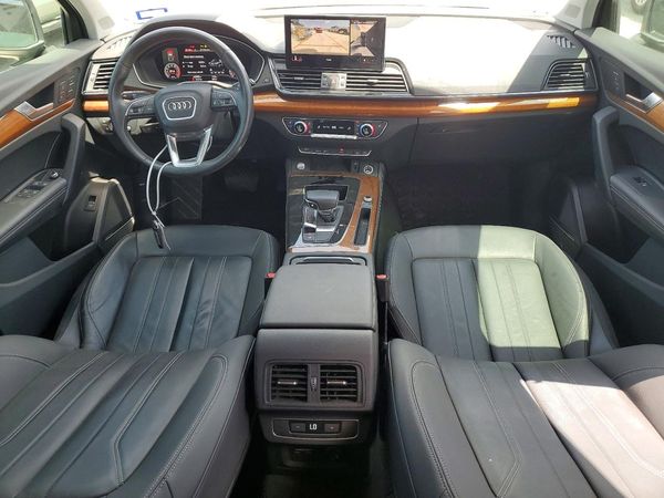 2022 AUDI Q5 quattro Premium Plus