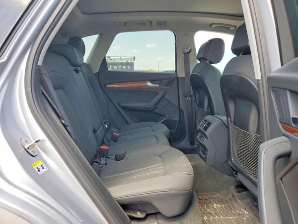 2022 AUDI Q5 quattro Premium Plus
