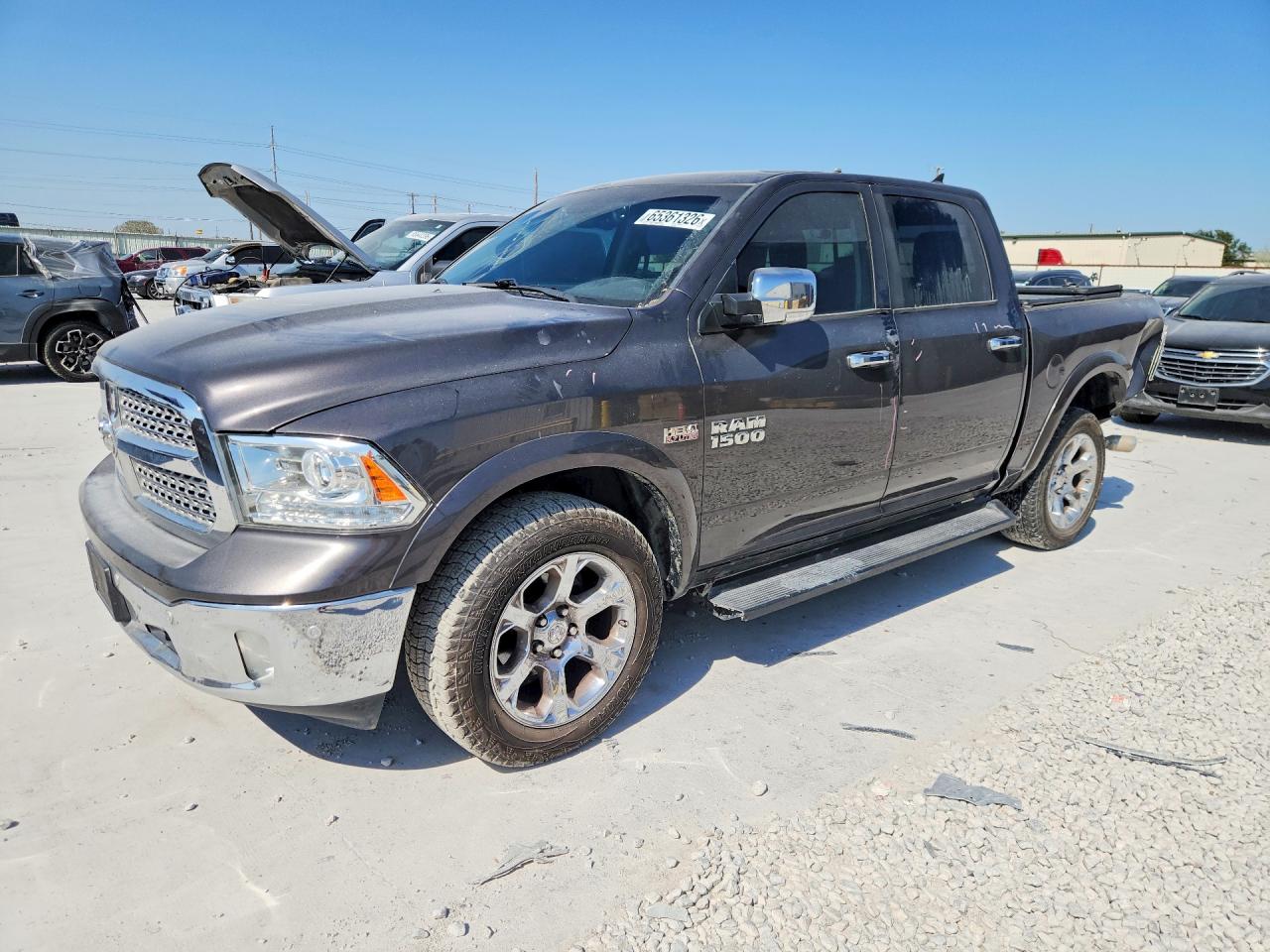 2017 RAM 1500 LARAMIE CREW CAB 4X4