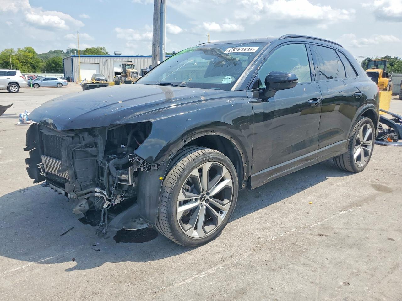 2021 AUDI Q3