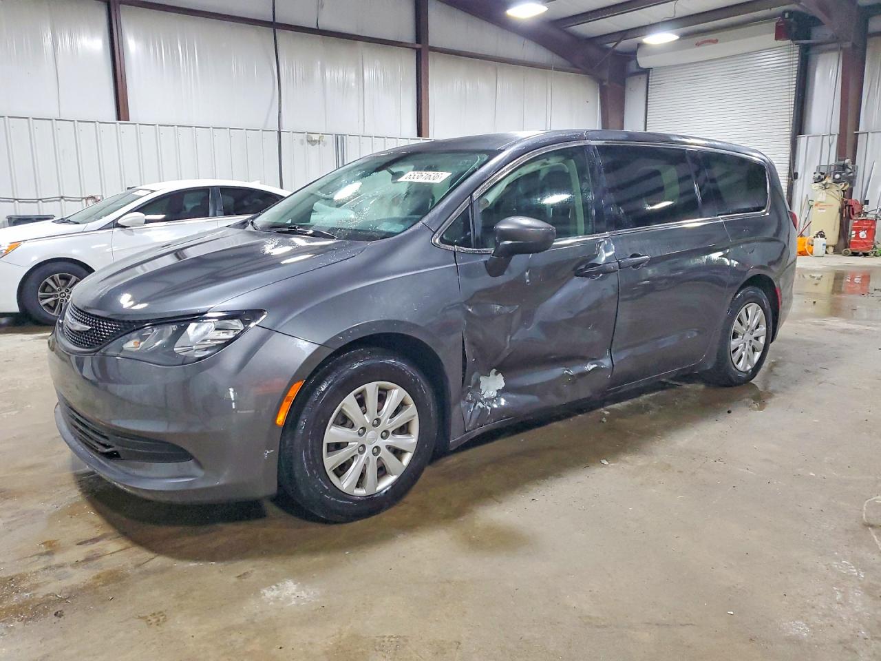 2018 CHRYSLER PACIFICA L